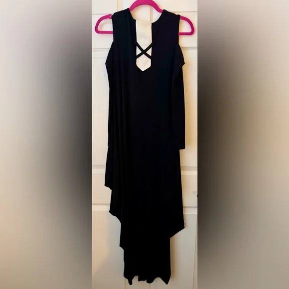 IC Cold Shoulder Jumpsuit - Picture 4 of 4